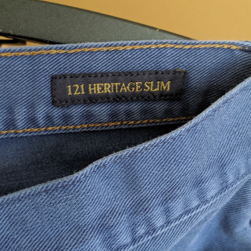 Blue jeans - Picture 4 of 6